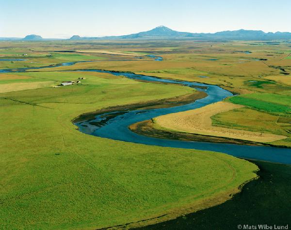 Hvað merkir Rang- í örnefnum eins og Rangárvellir?